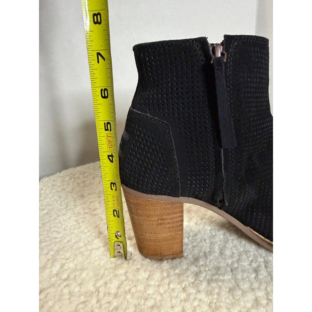 Toms Booties Black Suede Ankle High Majorca Perforated 7.5 Peep Toe Block Heel - Picture 8 of 12